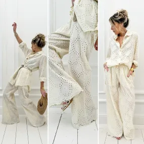 Ensemble chemise et pantalon écru broderies