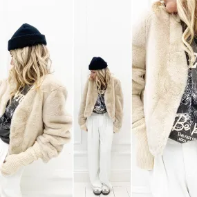 Veste beige courte fausse fourrure